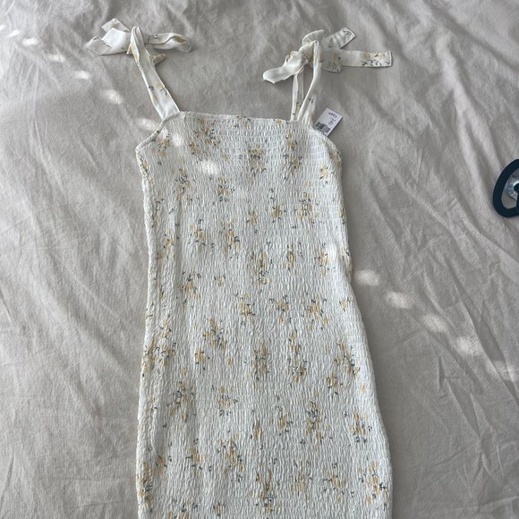 Garage Ruched Floral Sundress - Picture 1 of 1